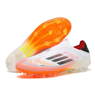 Детские бутсы F50 Laceless FG