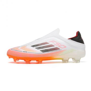 Детские бутсы F50 Laceless FG